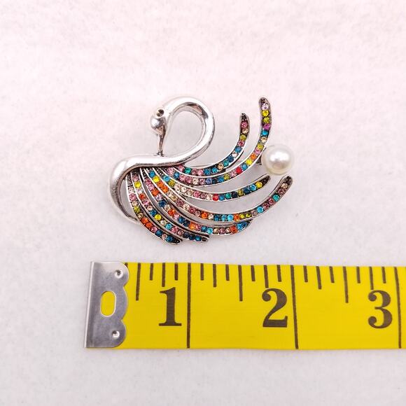 Swan Brooch Silver Tone Multicolor Rhinestone Faux Pearl Figural Colorful - Picture 5 of 5